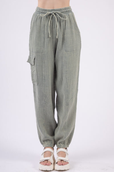 VERY J Washed Woven Crinkle Gauze Drawstring PantsWashed Woven Crinkle Gauze Drawstring Pants offer a casual and relaxed style with a touch of texture. The washed gauze fabric provides a soft and comfortable feel, wPantsWashed Woven Crinkle Gauze Drawstring Pants