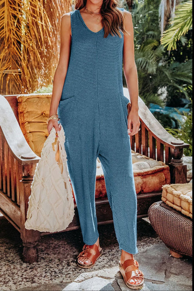 Double Take Full Size Sleeveless Straight JumpsuitFeatures: Pocketed
Sheer: Opaque
Material composition: 95% polyester, 5% spandex
Care instructions: Machine wash cold. Tumble dry low.
Imported


Size
Us Size
Top LeFull Size Sleeveless Straight Jumpsuit