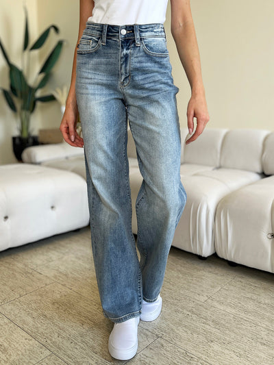 Judy Blue Full Size High Waist Straight Jeans with classic washed denim and pocketed design.