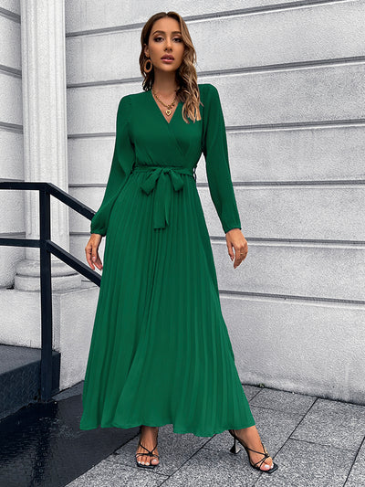 V-Neck Tie Waist Pleated Maxi DressFeatures: Pleated, Tied
Sheer: Opaque
Stretch: Slightly stretchy
Body: Not lined
Material composition: 95% polyester, 5% spandex
Care instructions: Machine wash coldDresses-Neck Tie Waist Pleated Maxi Dress